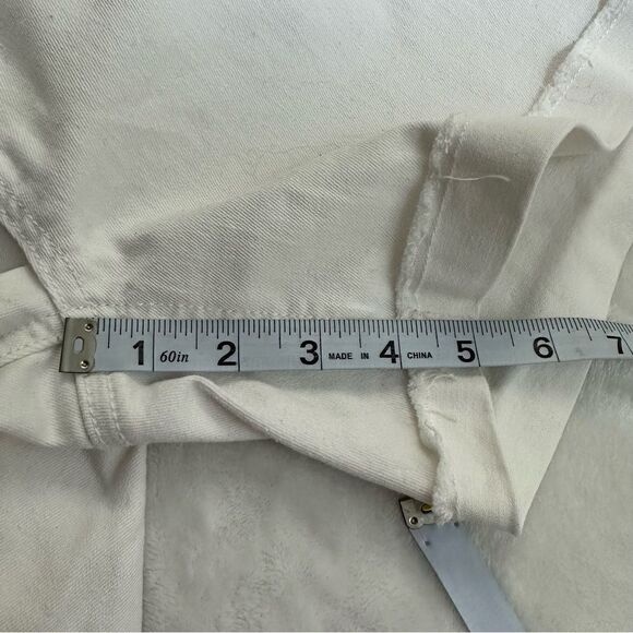 Baccini white denim shorts size M‎ - Picture 7 of 7